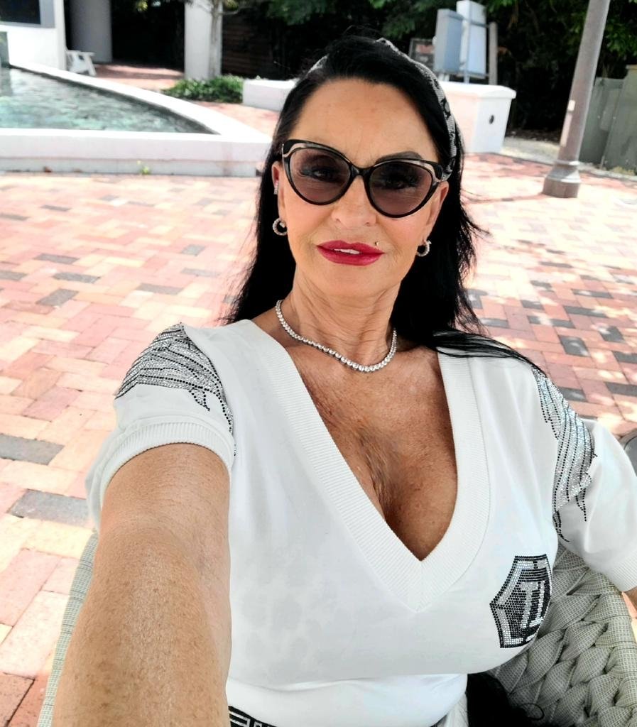 Fannyfunny de Yvelines, France